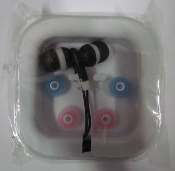 Fone de Ouvido In-Ear para Mp3 MP4 MP5 PSP PC - PRETO